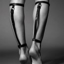 Sexshop - Bijoux Indiscrets Maze Back Leg Garter  Czarny - Podwiązki skórzane - online